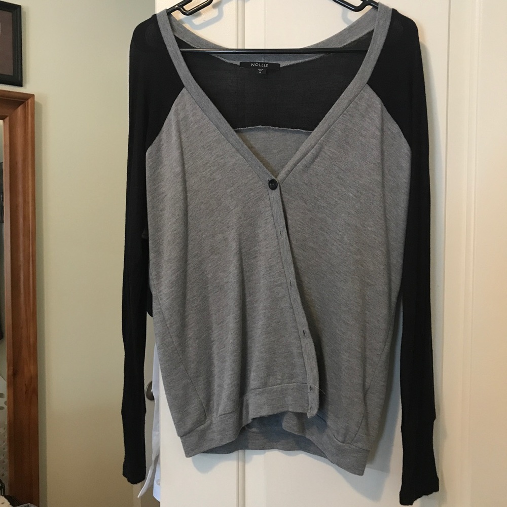 Wolf Back Cardigan **AVAILABLE UNTIL 10/1**